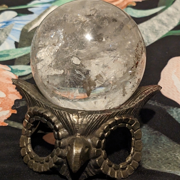 Beautiful rare crystal quartz ball w owl stand - Picture 8 of 10